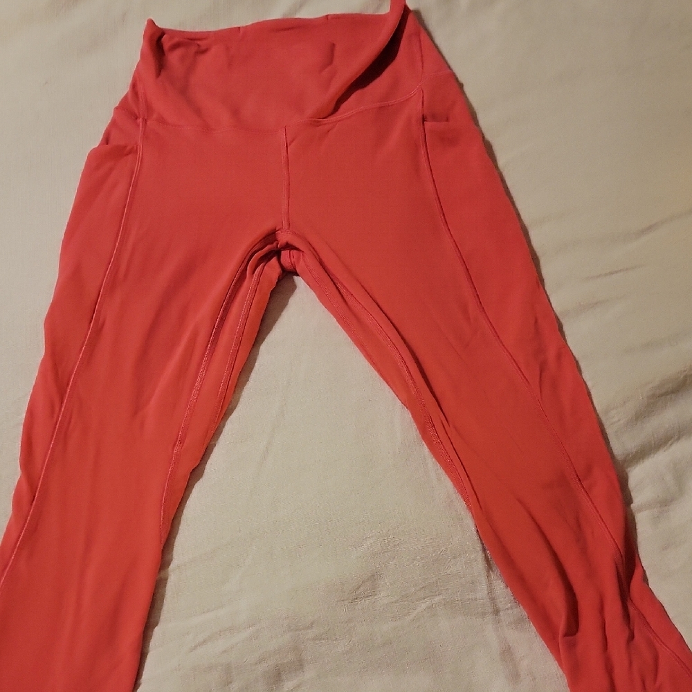 Lululemon Align High Waisted Leggings With Pockets 25'